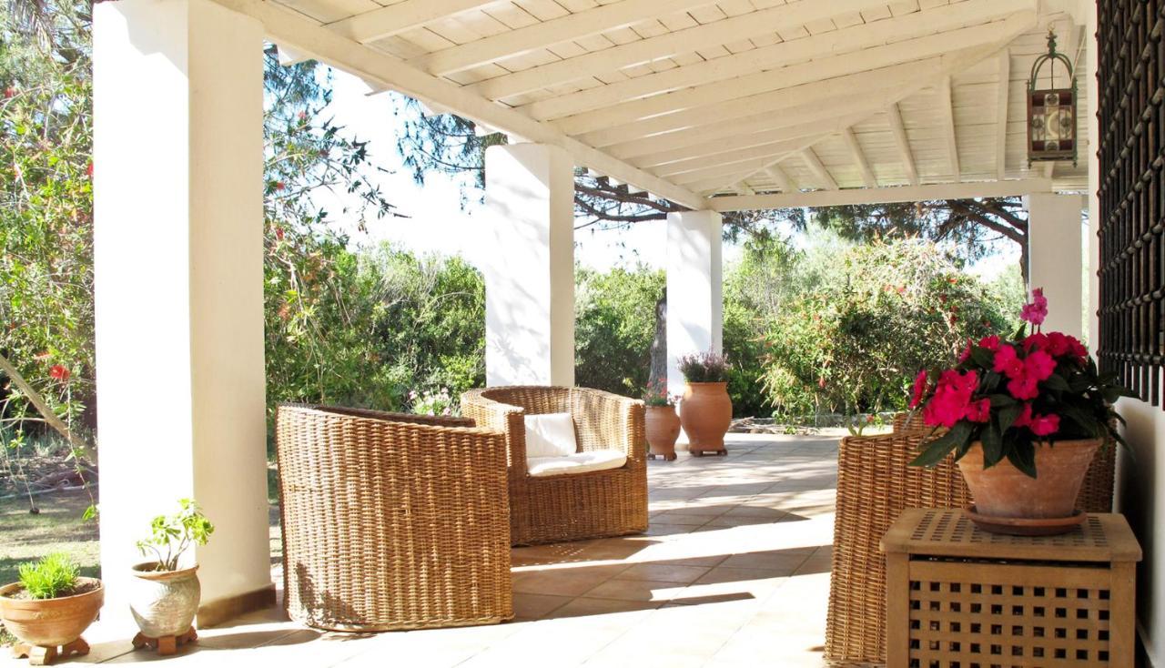 Olive Bay Beach House Амоляни Екстериор снимка