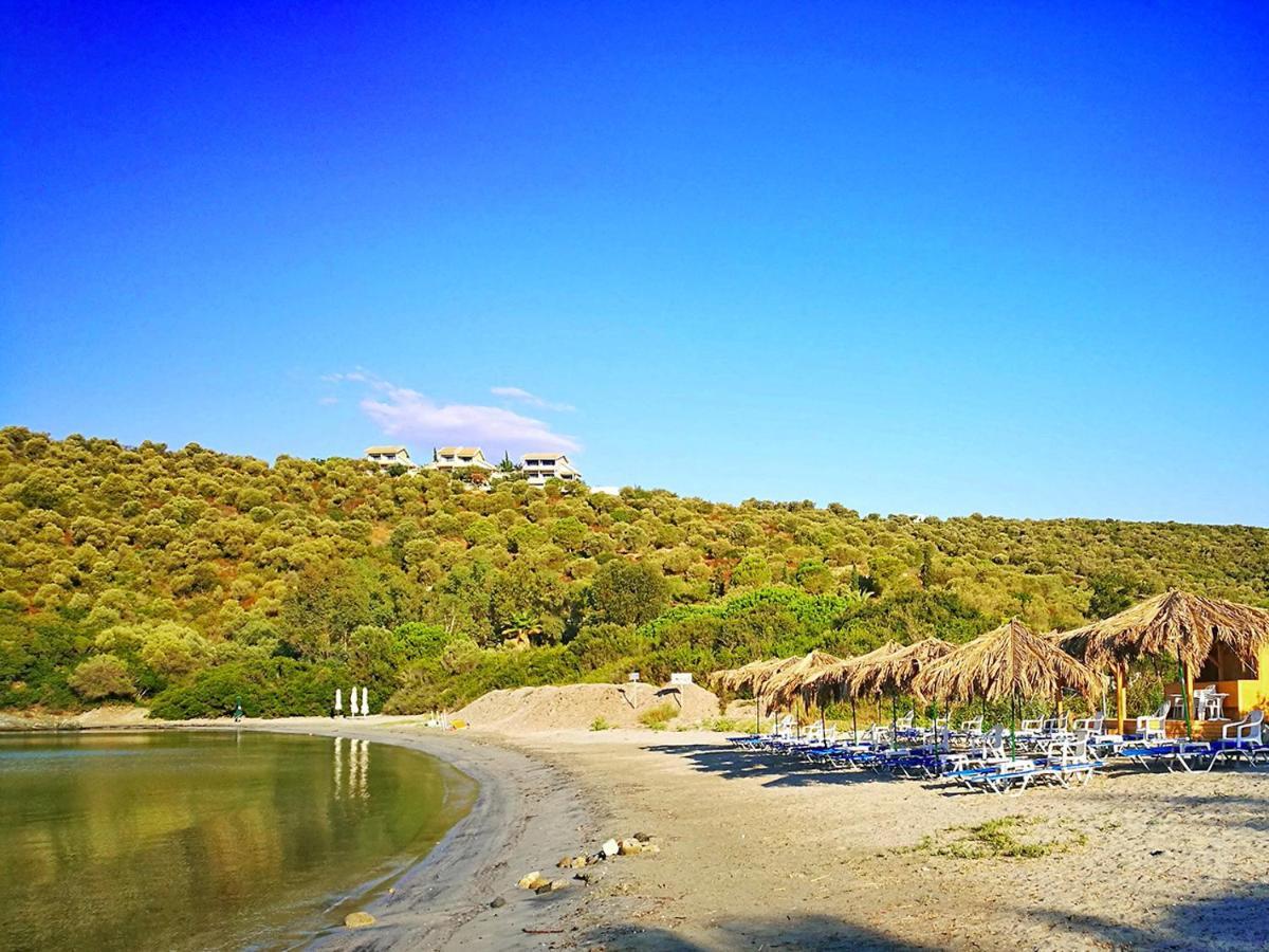 Olive Bay Beach House Амоляни Екстериор снимка