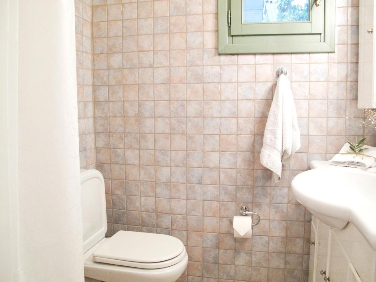 Olive Bay Beach House Амоляни Екстериор снимка