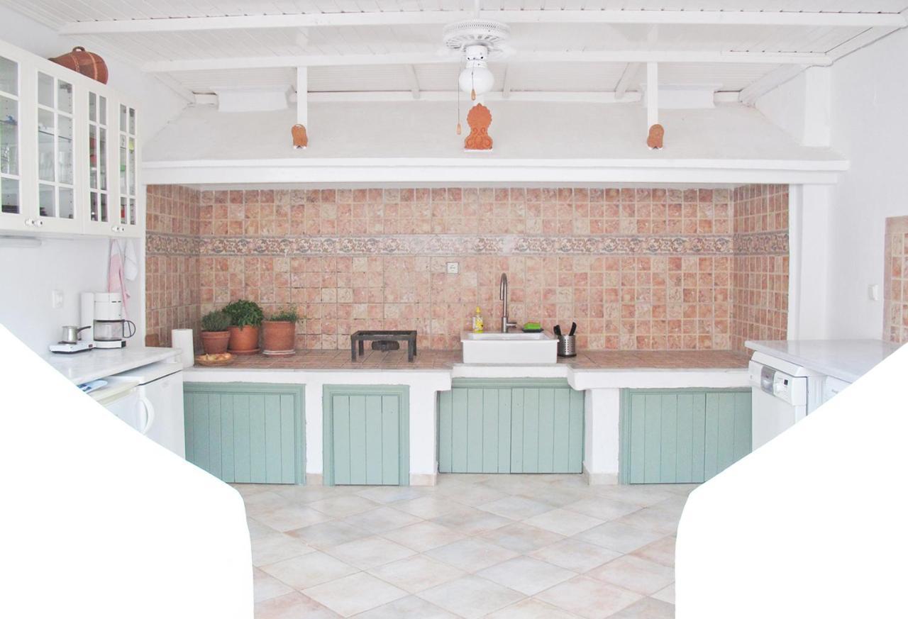 Olive Bay Beach House Амоляни Екстериор снимка